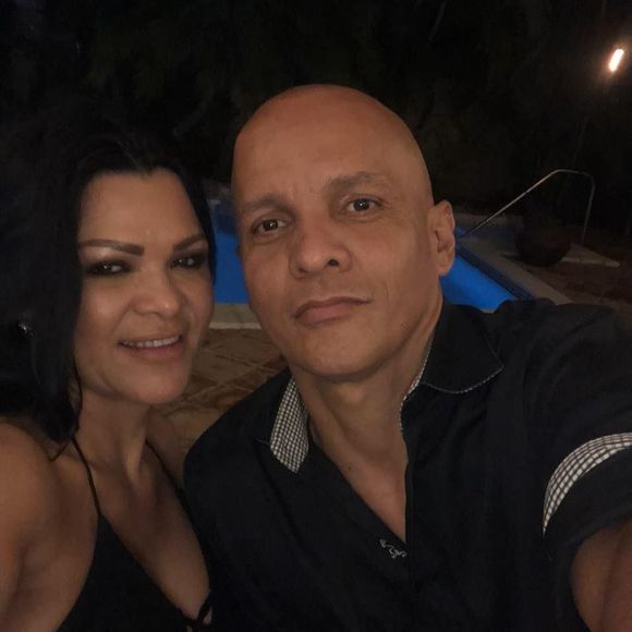 Meet your Posher, Jairo a - Picture 1 of 1